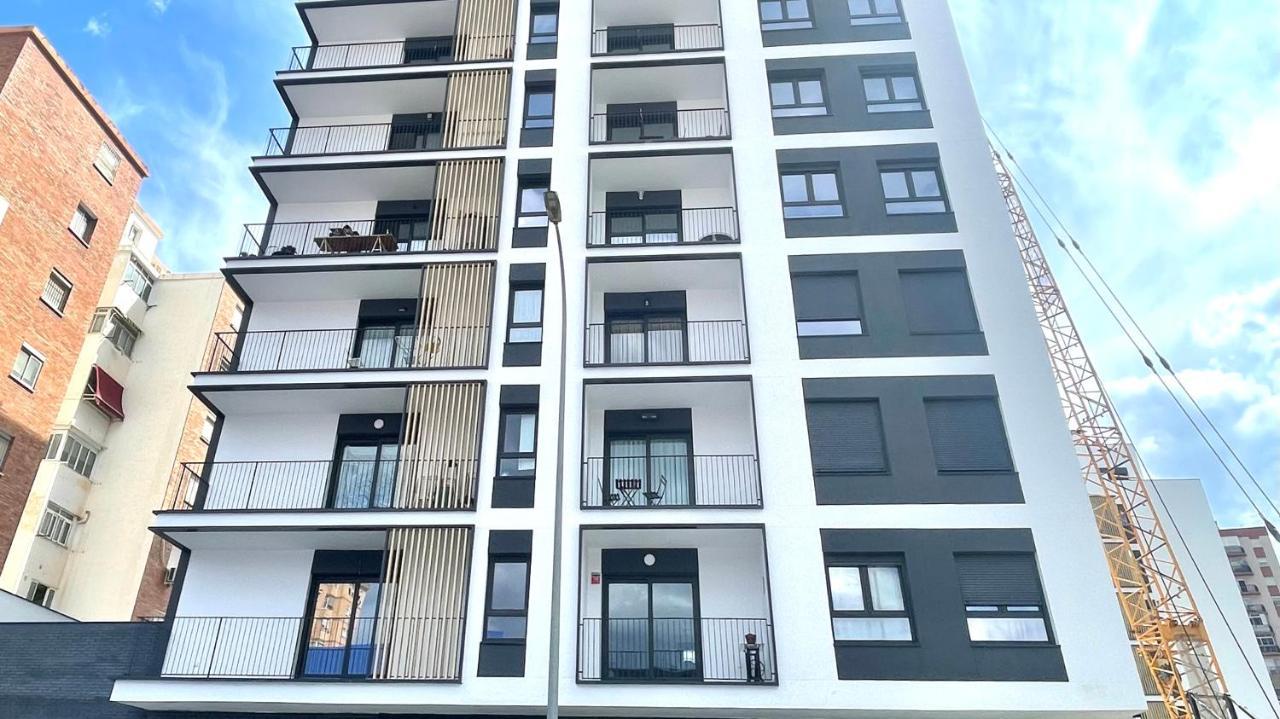 Apartamento Malaga Beach, 2A Apartment Bagian luar foto