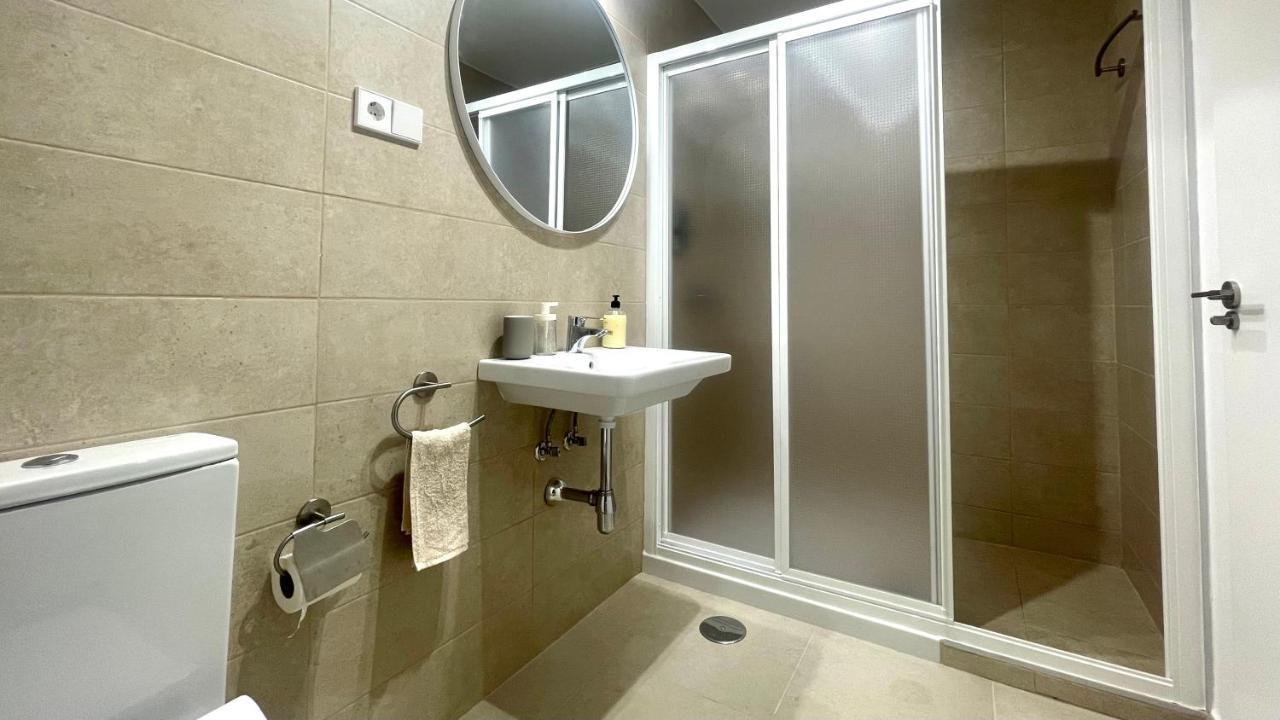 Apartamento Malaga Beach, 2A Apartment Bagian luar foto